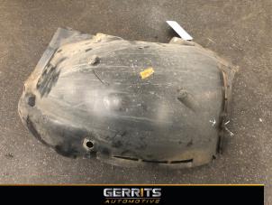 Used Wheel arch liner Renault Clio IV Estate/Grandtour (7R) 0.9 Energy TCE 90 12V Price € 29,99 Margin scheme offered by Gerrits Automotive