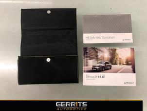 Używane Instrukcja Renault Clio IV Estate/Grandtour (7R) 0.9 Energy TCE 90 12V Cena € 24,99 Procedura marży oferowane przez Gerrits Automotive