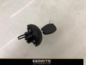 Used Fuel cap Renault Kangoo Express (FW) 1.5 dCi 75 FAP Price € 24,19 Inclusive VAT offered by Gerrits Automotive