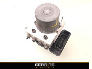 Used ABS pump Renault Kangoo Express (FW) 1.5 dCi 75 FAP Price € 211,74 Inclusive VAT offered by Gerrits Automotive