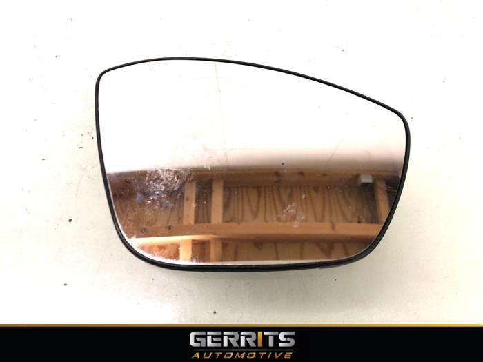 Mirror glass, right from a Citroën C4 Cactus (0B/0P) 1.2 PureTech 110 12V 2018