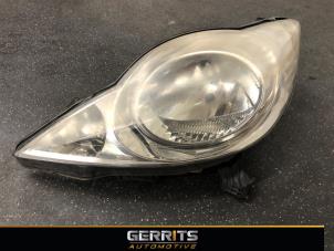 Used Headlight, left Peugeot 107 1.0 12V Price € 74,99 Margin scheme offered by Gerrits Automotive