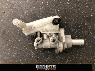 Used Master cylinder Ford Transit Courier 1.5 TDCi 75 Price € 29,99 Margin scheme offered by Gerrits Automotive
