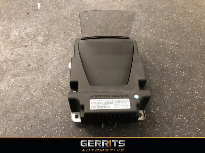 Gebrauchte Frontscheibenanzeige Peugeot 5008 I (0A/0E) 1.6 THP 16V Preis € 199,99 Margenregelung angeboten von Gerrits Automotive BV