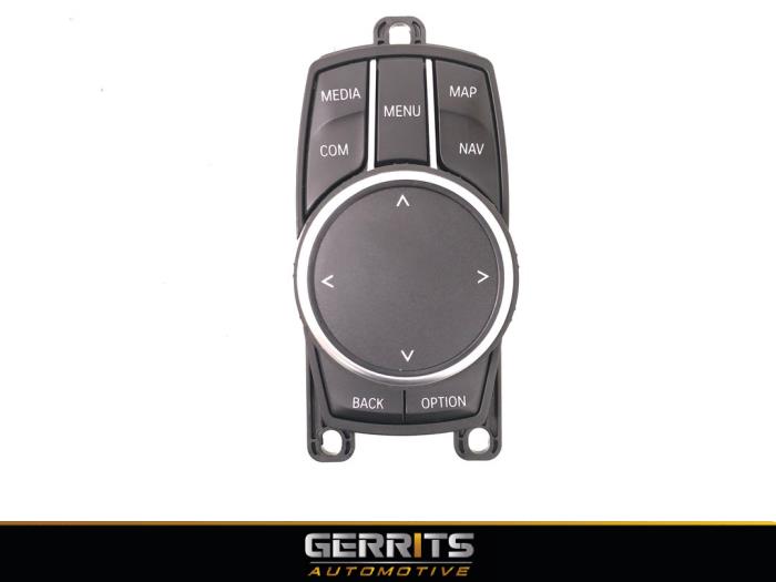 Begagnade MMI-brytare BMW 3 serie Touring (F31) 318i 1.5 TwinPower Turbo 12V Pris € 249,99 Marginaltabell erbjuds av Gerrits Automotive BV