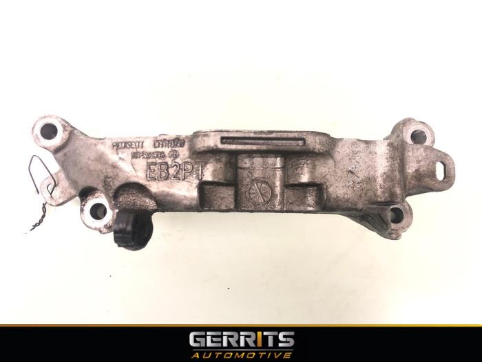 Usagé Support moteur Opel Grandland (X) 1.2 Turbo 12V Prix € 29,99 Règlement à la marge proposé par Gerrits Automotive BV