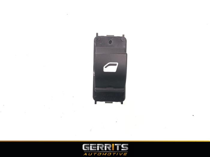 Usados Interruptor de ventanilla eléctrica Citroen Jumpy 1.6 Blue HDi 95 Precio € 24,19 IVA incluido ofrecido por Gerrits Automotive BV