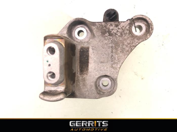 Used Engine mount Citroen Jumpy 1.6 Blue HDi 95 Price € 36,29 Inclusive VAT offered by Gerrits Automotive BV