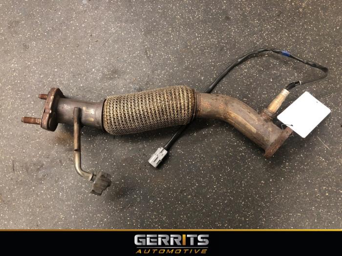 Used Exhaust front section Kia Stonic (YB) 1.0i T-GDi 12V Price € 74,99 Margin scheme offered by Gerrits Automotive BV