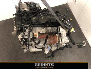 Motor van een Citroën Jumpy 1.6 Blue HDi 95 2017