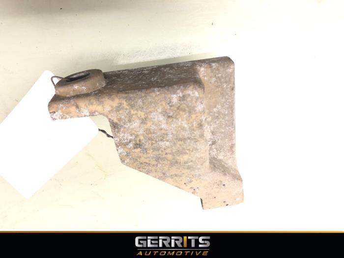 Used Engine mount Mercedes Vito (447.6) 1.6 111 CDI 16V Price € 30,24 Inclusive VAT offered by Gerrits Automotive BV