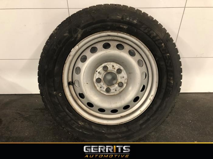Begagnade Hjul + vinterdäck Mercedes Vito (447.6) 1.6 111 CDI 16V Pris € 90,74 Inklusive moms erbjuds av Gerrits Automotive BV