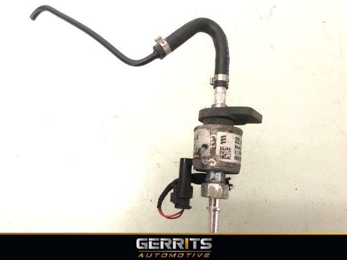 Usagé Pompe à carburant Audi A6 (C7) 3.0 V6 24V TFSI Quattro Prix € 89,99 Règlement à la marge proposé par Gerrits Automotive BV