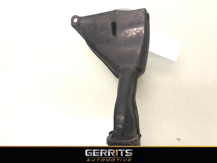Begagnade Lufttratt Mitsubishi Colt (Z2/Z3) 1.3 16V Pris € 19,99 Marginaltabell erbjuds av Gerrits Automotive BV
