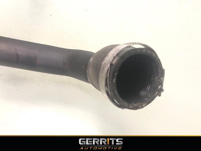 Intercooler Rohr van een Skoda Fabia II Combi 1.2 TDI 12V Greenline 2011