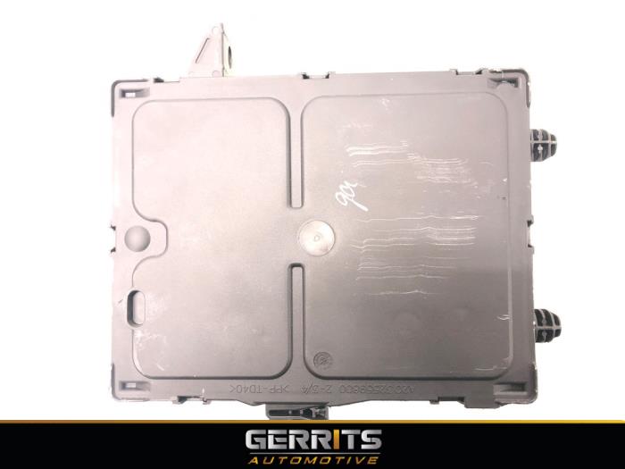 Używane Sterownik Body Control Renault Megane IV Estate (RFBK) 1.3 TCE 100 16V Cena € 89,99 Procedura marży oferowane przez Gerrits Automotive BV