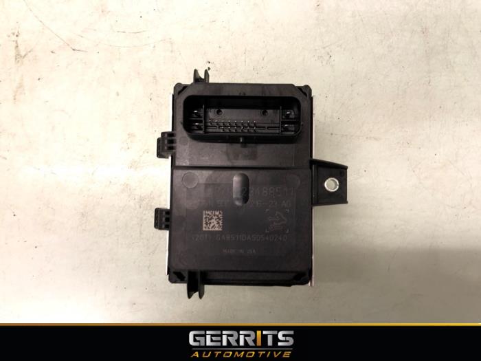 Usagé Module pompe carburant Opel Corsa E 1.0 SIDI Turbo 12V Prix € 49,99 Règlement à la marge proposé par Gerrits Automotive BV