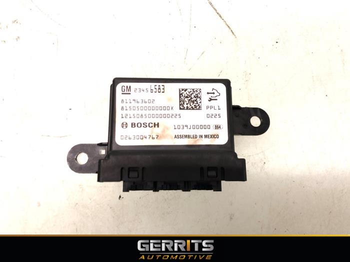 Begagnade PDC-modul Opel Corsa E 1.0 SIDI Turbo 12V Pris € 39,99 Marginaltabell erbjuds av Gerrits Automotive BV