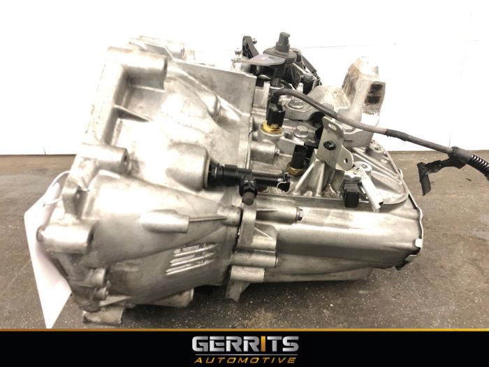 Gearbox Toyota ProAce 2.0 D-4D 122 16V - 20MB51 AH01 20MB51
