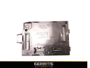 Usados Ordenador body control Dacia Duster (SR) 1.2 TCE 16V Precio € 99,99 Norma de margen ofrecido por Gerrits Automotive BV