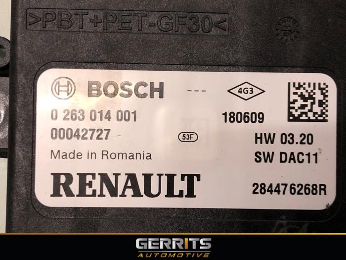 PDC-modul från en Dacia Duster (SR) 1.2 TCE 16V 2018