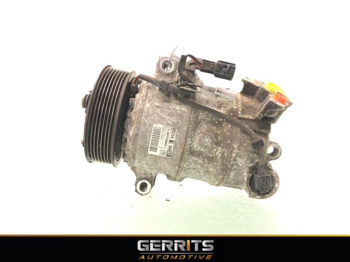 Gebrauchte Klimapumpe Renault Megane IV Estate (RFBK) 1.2 Energy TCE 100 Preis € 99,99 Margenregelung angeboten von Gerrits Automotive BV