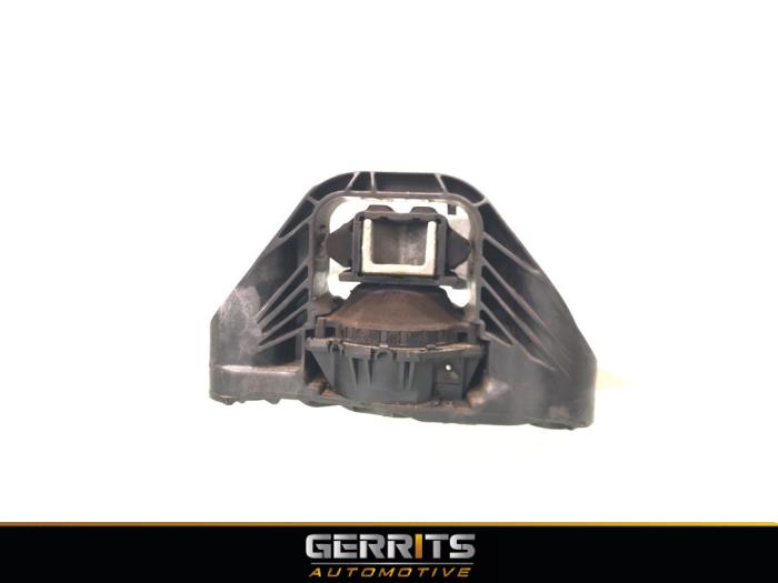 Used Engine mount Renault Megane IV Estate (RFBK) 1.2 Energy TCE 100 Price € 34,99 Margin scheme offered by Gerrits Automotive BV