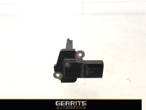 Usados Medidor de flujo de aire Ford Kuga I 2.0 TDCi 16V 163 4x4 Precio € 19,99 Norma de margen ofrecido por Gerrits Automotive BV