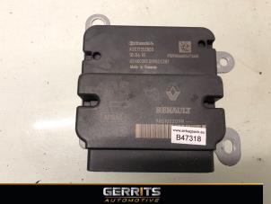 Usagé Module airbag Dacia Duster (SR) 1.2 TCE 16V Prix € 149,99 Règlement à la marge proposé par Gerrits Automotive BV