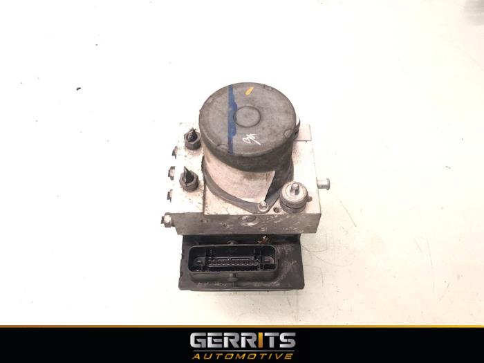 Gebrauchte ABS Pumpe Renault Master III (MA/MB/MC/MD/MH/MF/MG/MH) 2.3 dCi 16V Preis € 302,49 Mit Mehrwertsteuer angeboten von Gerrits Automotive BV
