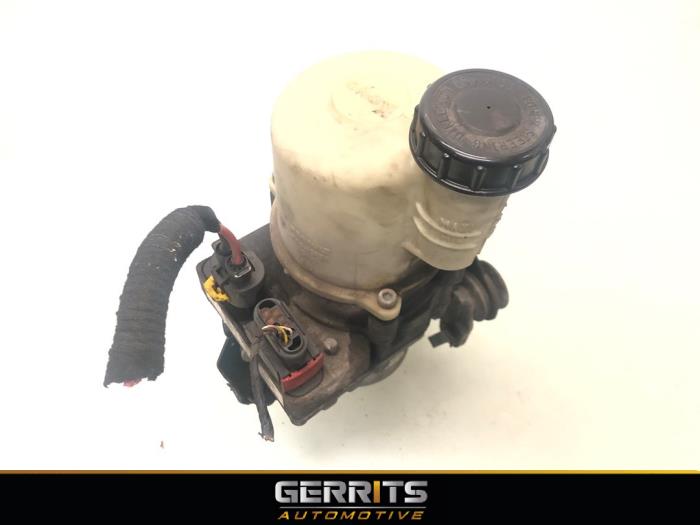Gebrauchte Lenkkraftverstärker Pumpe Dacia Duster (HS) 1.6 16V Preis € 259,99 Margenregelung angeboten von Gerrits Automotive BV