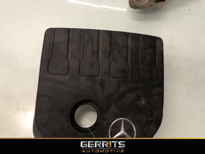 Gebrauchte Abdeckblech Motor Mercedes CLA (118.3) 1.3 CLA-200 Turbo 16V Preis € 39,99 Margenregelung angeboten von Gerrits Automotive BV