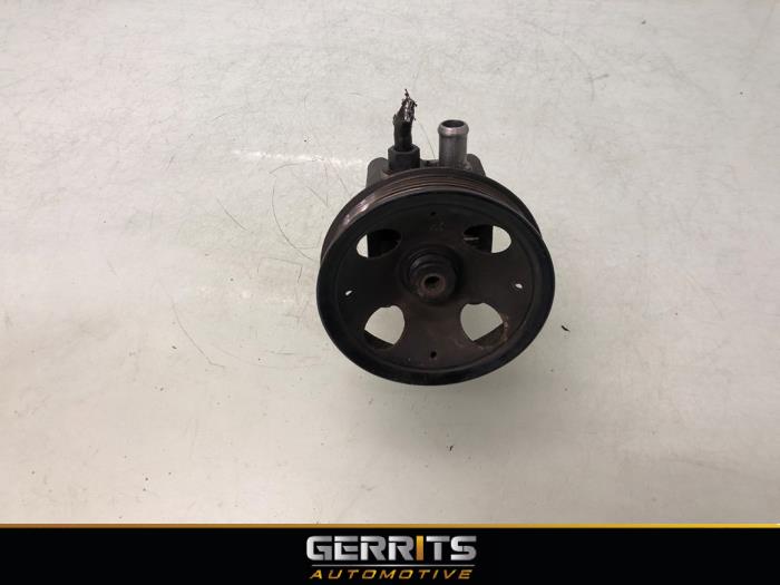 Usagé Pompe de direction Volvo S80 (TR/TS) 2.5 D Prix € 59,99 Règlement à la marge proposé par Gerrits Automotive BV
