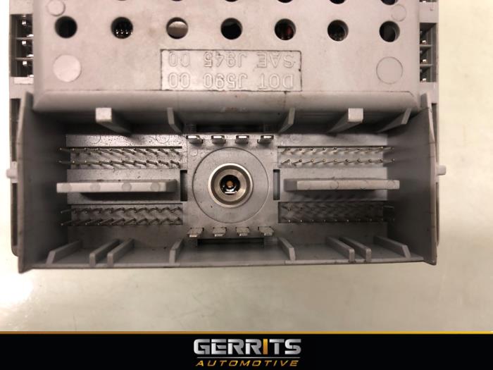 Central electronic Modul van een Volvo XC70 (SZ) XC70 2.5 T 20V 2003
