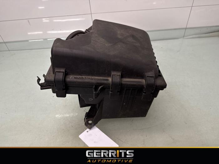 Begagnade Luftfilterhus Volvo V70 (SW) 2.3 T5 20V Pris € 39,99 Marginaltabell erbjuds av Gerrits Automotive BV