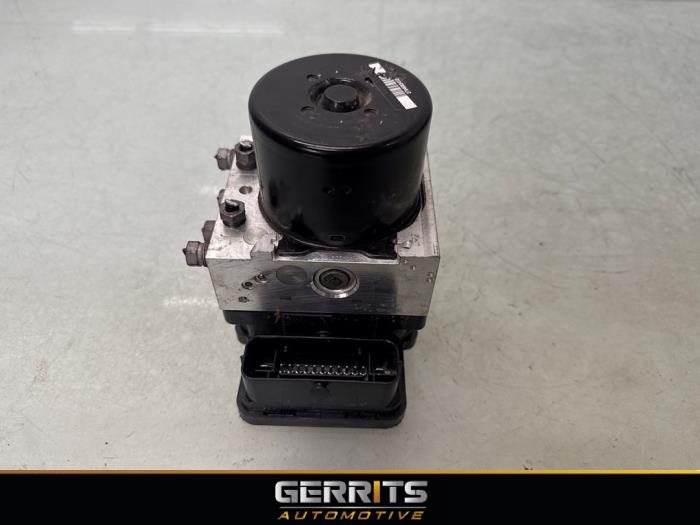 Begagnade ABS-pump Fiat Doblo Cargo (263) 1.3 MJ 16V DPF Euro 5 Pris € 121,00 Inklusive moms erbjuds av Gerrits Automotive BV