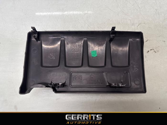 Abdeckblech Motor van een Opel Meriva (B) 1.4 Turbo 16V ecoFLEX 2014