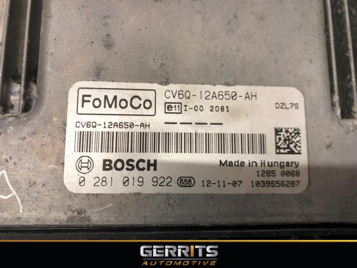 Engine management computer from a Ford Focus 3 Wagon 1.6 TDCi ECOnetic 2013