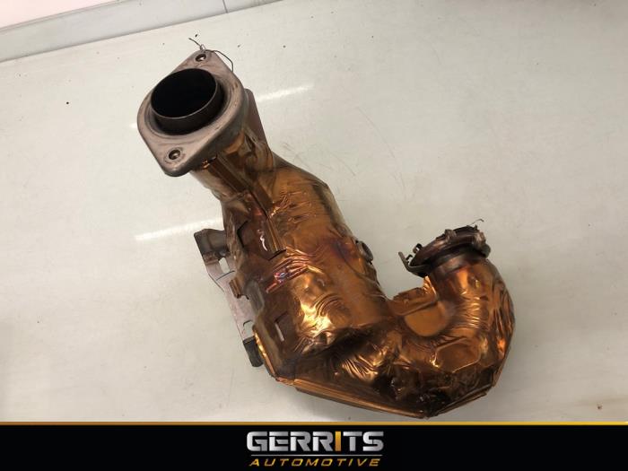 Usagé Catalyseur Mercedes A (177.0) 1.3 A-180 Turbo 16V Prix € 249,99 Règlement à la marge proposé par Gerrits Automotive BV