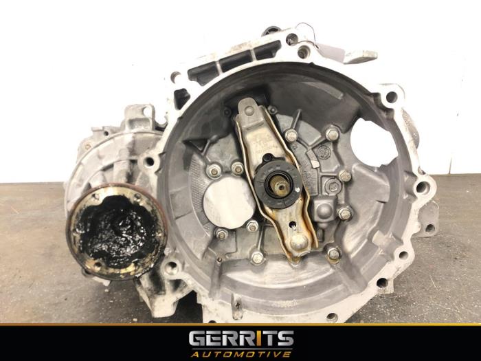 Used Gearbox Skoda Superb Combi (3V5) 1.6 TDI Price € 749,99 Margin scheme offered by Gerrits Automotive BV