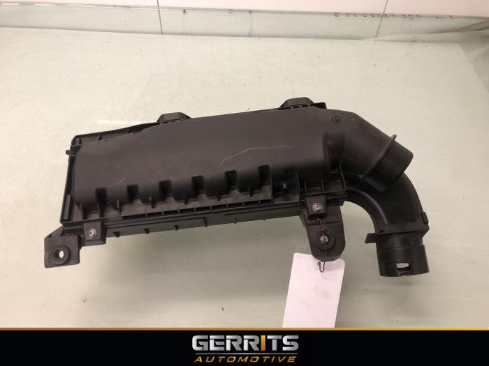 Begagnade Luftfilterhus Opel Crossland (X) 1.2 Turbo 12V Pris € 34,99 Marginaltabell erbjuds av Gerrits Automotive BV