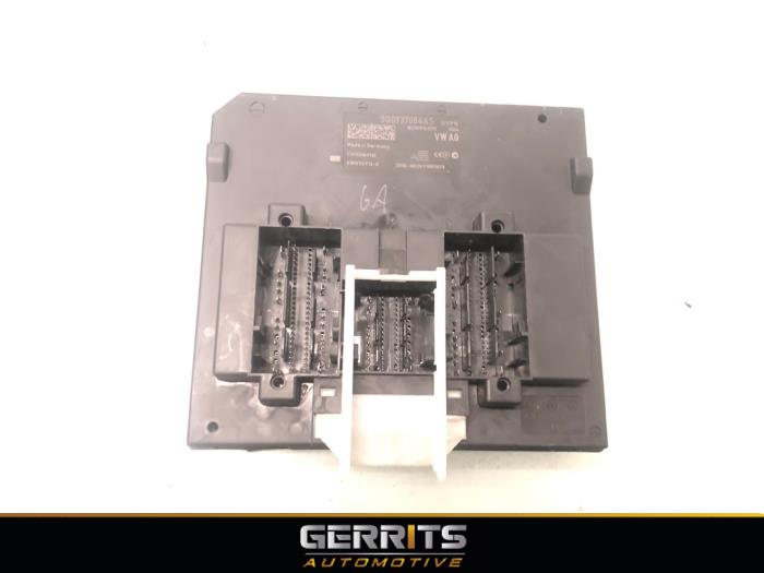 Used Body control computer Skoda Superb Combi (3V5) 1.6 TDI Price € 44,99 Margin scheme offered by Gerrits Automotive BV