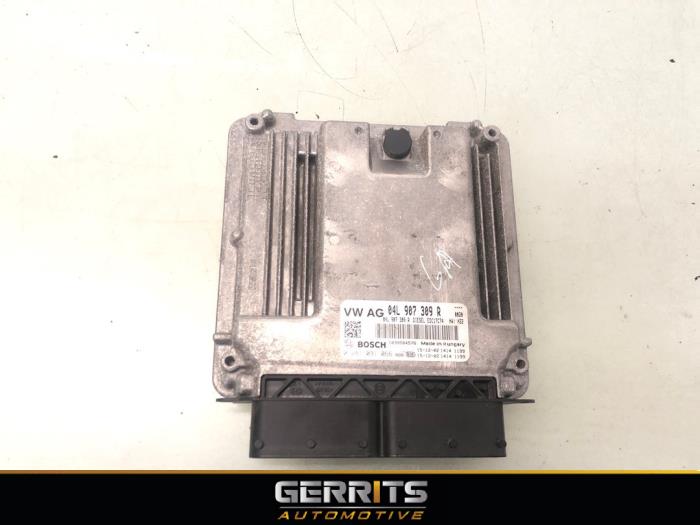 Used Engine management computer Skoda Superb Combi (3V5) 1.6 TDI Price € 124,99 Margin scheme offered by Gerrits Automotive BV