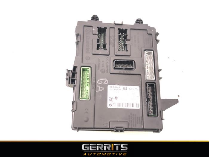 Used Body control computer Renault Grand Scénic IV (RFAR) 1.3 TCE 140 16V Price € 164,99 Margin scheme offered by Gerrits Automotive BV
