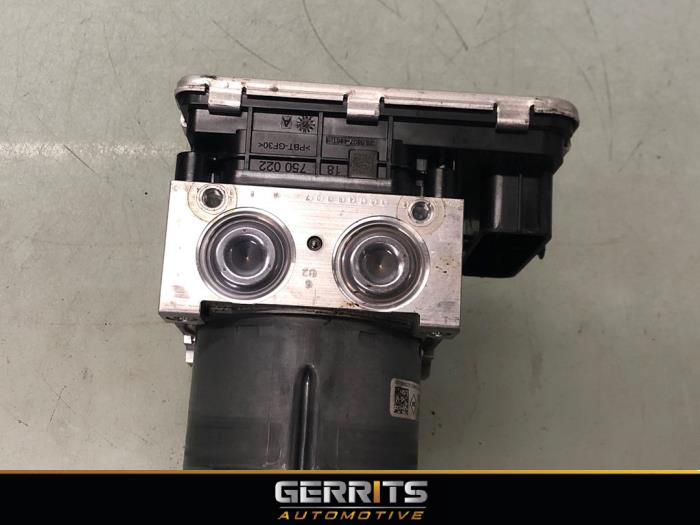 Usagé Bloc ABS Renault Grand Scénic IV (RFAR) 1.3 TCE 140 16V Prix € 199,99 Règlement à la marge proposé par Gerrits Automotive BV