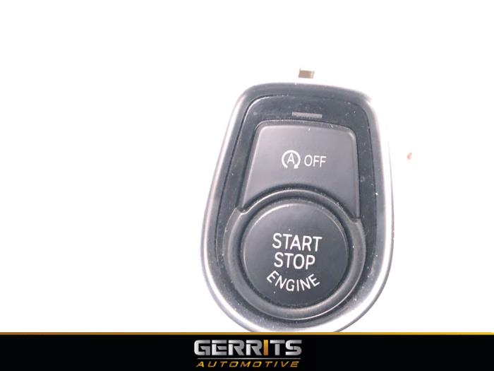 Używane Przelacznik Start/Stop BMW 1 serie (F20) 116i 1.6 16V Cena € 19,99 Procedura marży oferowane przez Gerrits Automotive BV