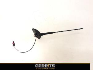 Używane Antena Opel Meriva 1.4 Turbo 16V Ecotec Cena € 24,99 Procedura marży oferowane przez Gerrits Automotive BV