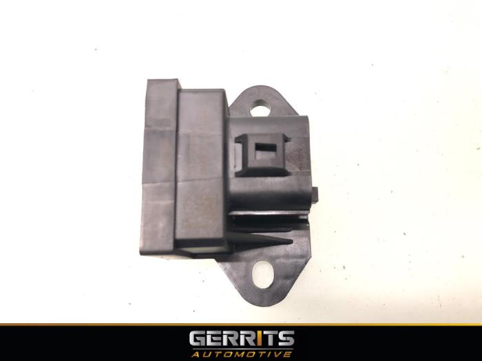 Usagé Module pompe carburant Volvo V40 (MV) 2.0 D2 16V Prix € 39,99 Règlement à la marge proposé par Gerrits Automotive BV