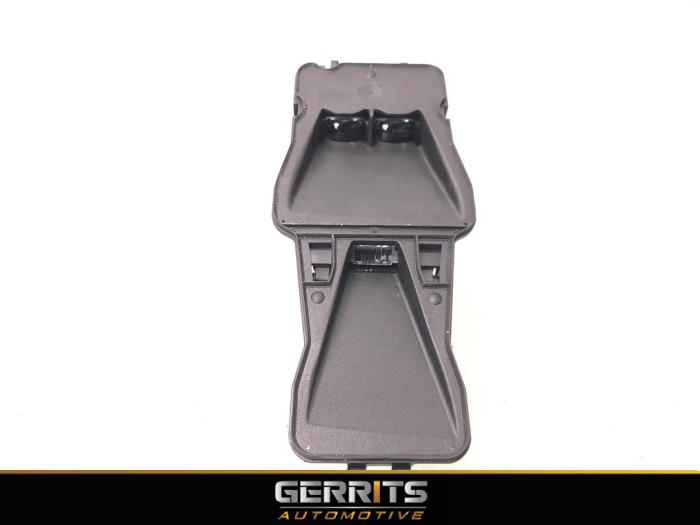 Gebrauchte Bremsassistent Sensor Volvo V40 (MV) 2.0 D2 16V Preis € 34,95 Margenregelung angeboten von Gerrits Automotive BV
