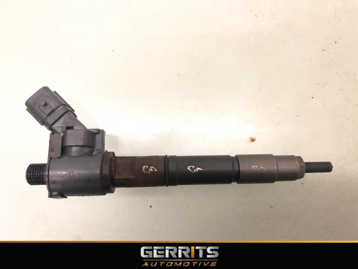 Usagé Injecteurs Volvo V40 (MV) 2.0 D2 16V Prix € 74,99 Règlement à la marge proposé par Gerrits Automotive BV